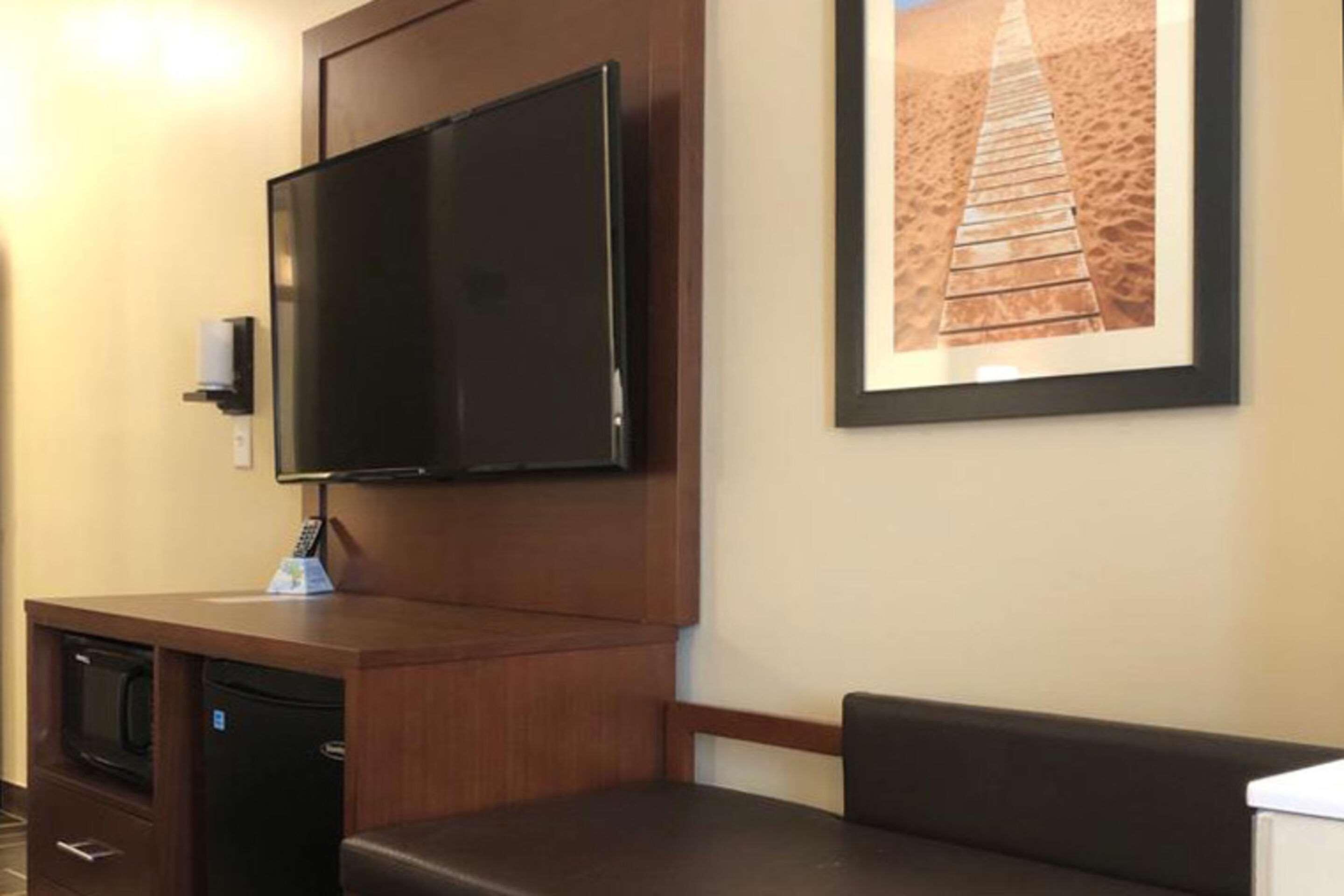 Comfort Suites Near Camp Lejeune Jacksonville Exteriör bild